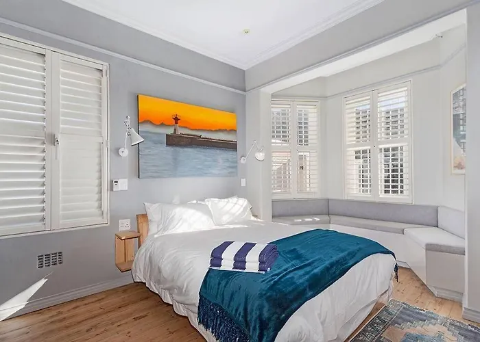 Kalkbay Harbour Retreat