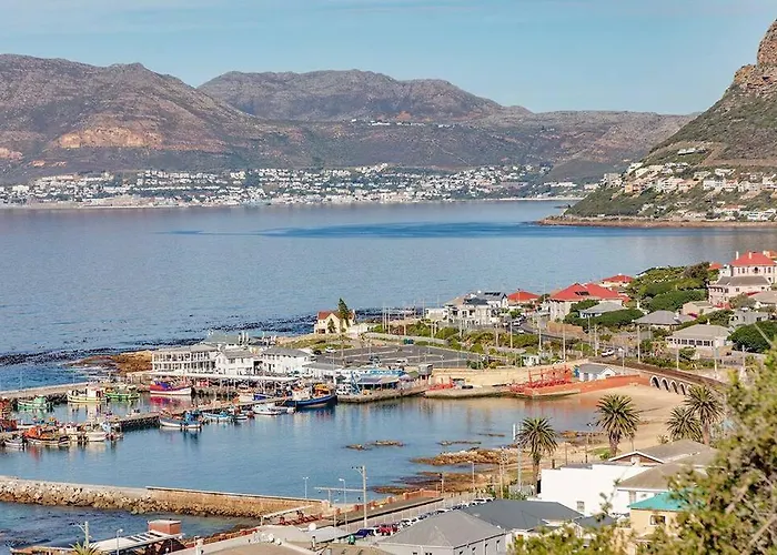 Kalkbay Harbour Retreat